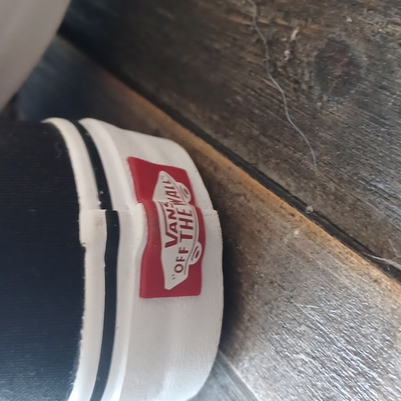 VANS SNEAKERS 👟GLOW IN THE DARK - Picture 3 of 6